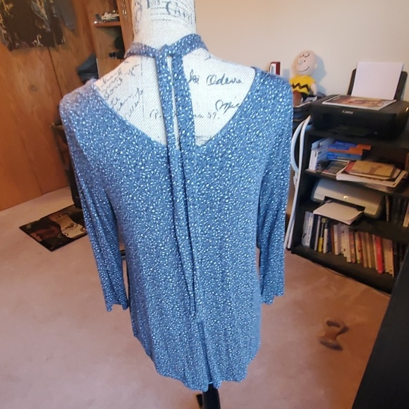 Maurices 24/7 grey animal print blouse size Medium - Picture 5 of 8